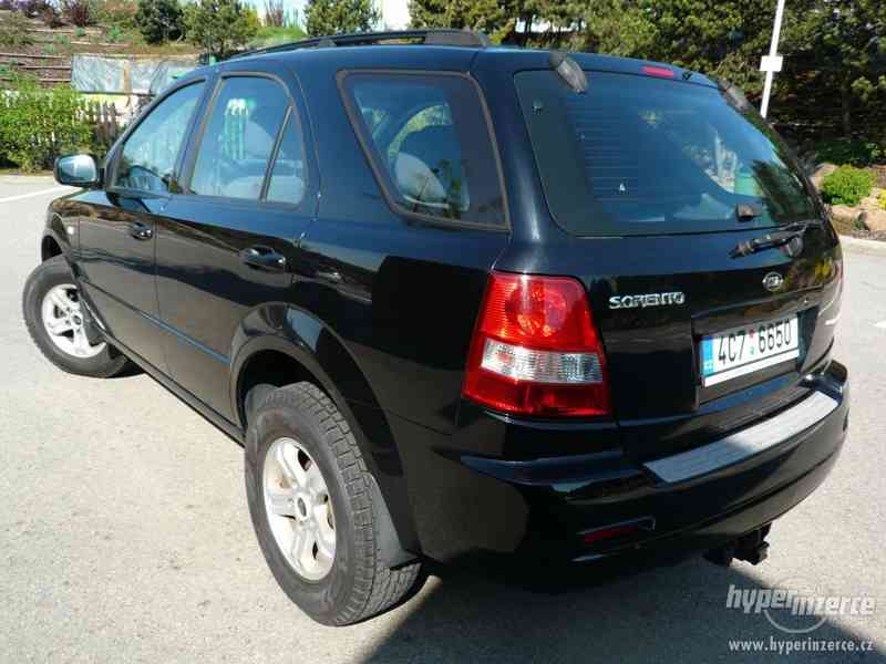 KIA SORENTO 2,5 CRDi 4x4 - foto 3