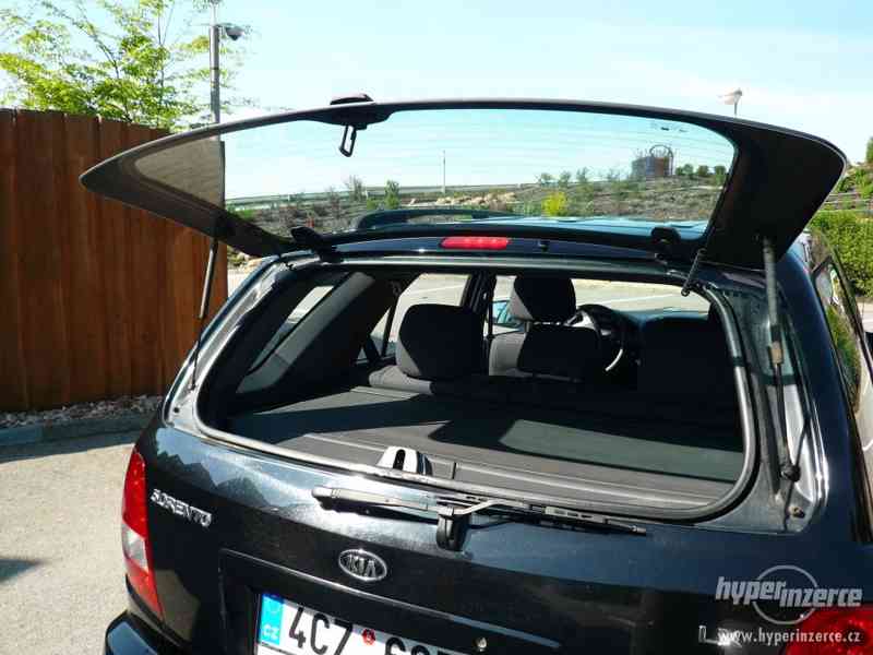 KIA SORENTO 2,5 CRDi 4x4 - foto 13