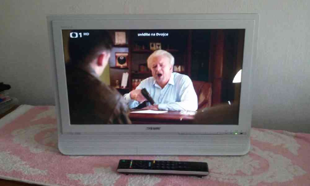 TV Sony Bravia KDL 20B 4030 - foto 4