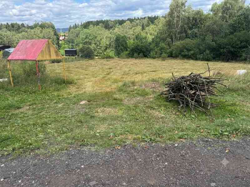 Prodej zahrady 2 000 m², Arnoltice - foto 5