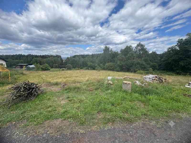 Prodej zahrady 2 000 m², Arnoltice - foto 4