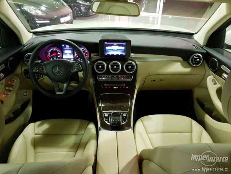 Mercedes-Benz GLC 300 Camera Keyless GO - foto 11