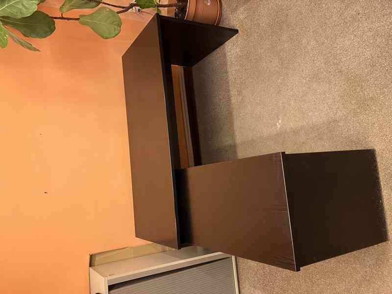 Stoly 160×80 a 130×48 – ZA ODVOZ, jednotlivě - foto 7