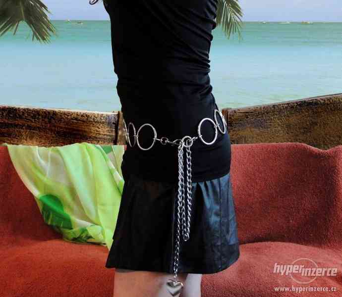 Luxusní řetězový pásek s přívěškem srdce - foto 5