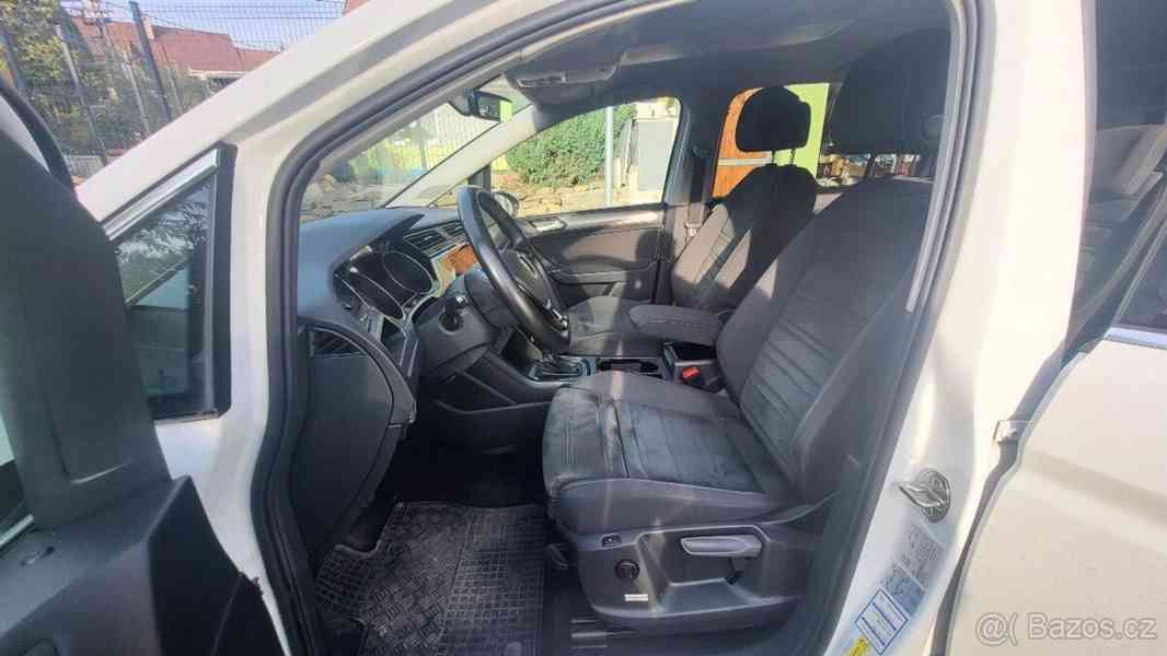 Volkswagen Touran 1,5   110kW EVO, 5 míst, r.2020 - foto 5