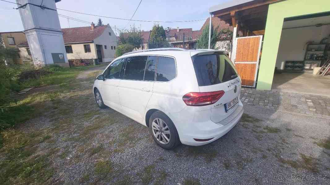 Volkswagen Touran 1,5   110kW EVO, 5 míst, r.2020 - foto 12