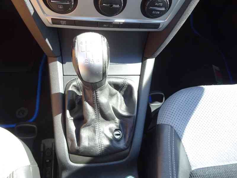 Škoda Octavia 2.0 TFSI RS r.v.2006 (147 kw) ČR - foto 9