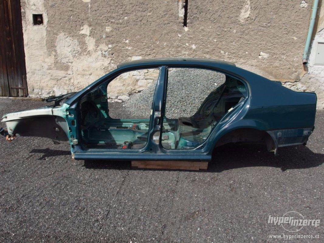 Havarovaný skelet karoserie Škoda Octavia I hatchback - foto 1