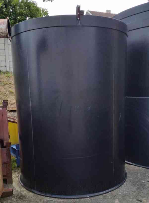 Plastová nádrž PE 2160x2800 - 10,26m3  - foto 9