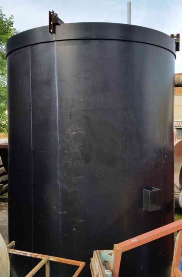 Plastová nádrž PE 2160x2800 - 10,26m3  - foto 3