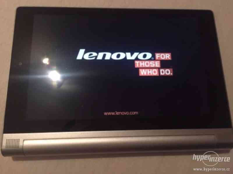Lenovo Yoga tablet stříbrný - foto 2