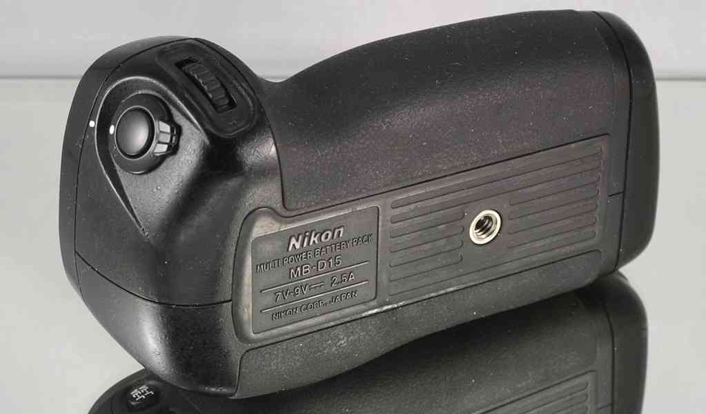 Nikon MB-D15 *battery grip pro Nikon D7100, D7200 - foto 5