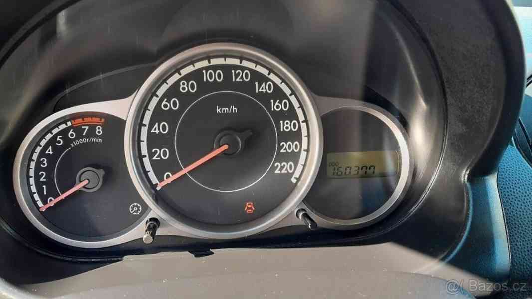 Mazda 2 1,3   i 55kw - foto 10