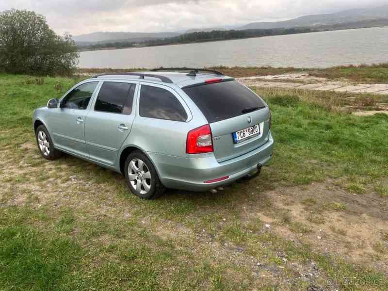 Škoda Octavia 2,0 TDI - TOP Stav - foto 2