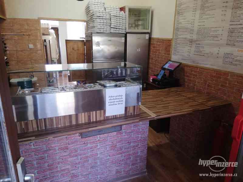 Zavedená pizzerie s rozvozem - Šestajovice, kousek od Prahy - foto 2
