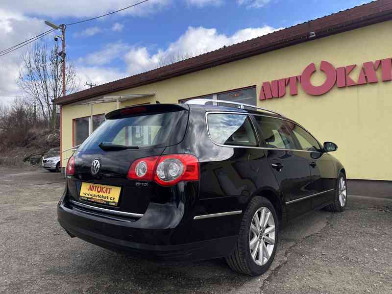 Volkswagen Passat 2.0 TDi Výhřev/Tempomat/1MAJ - foto 3