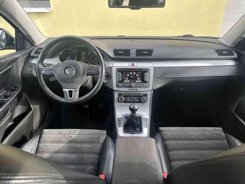 Volkswagen Passat 2.0 TDi Výhřev/Tempomat/1MAJ - foto 24