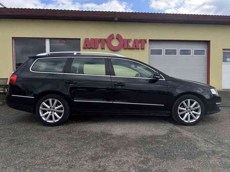 Volkswagen Passat 2.0 TDi Výhřev/Tempomat/1MAJ - foto 2