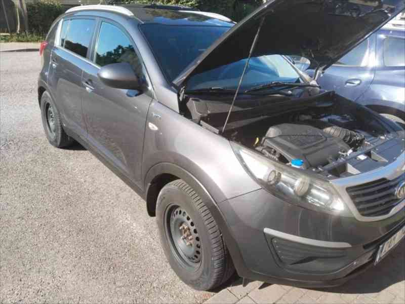 Kia Sportage 2,0 - foto 1