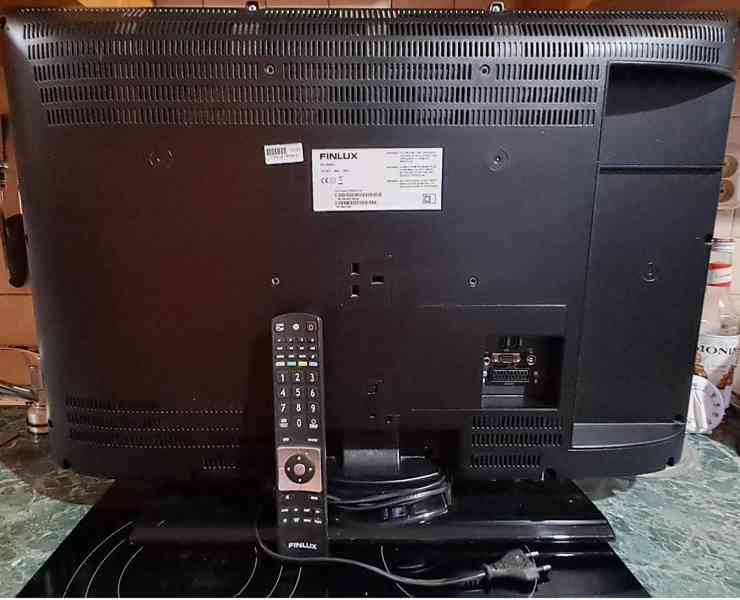 Televize Finlux 32FLD905HU - foto 2