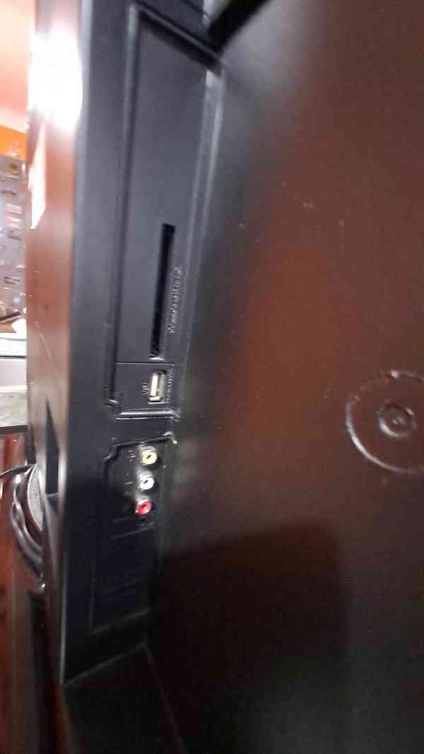 Televize Finlux 32FLD905HU - foto 5