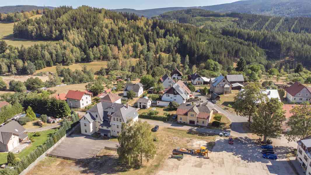 Prodej zděného mezonetu 2+kk (92 m²)  Kašperské Hory - foto 24