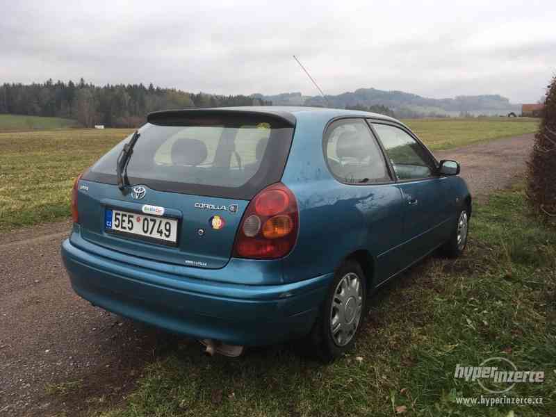 Toyota corolla E11 - foto 2