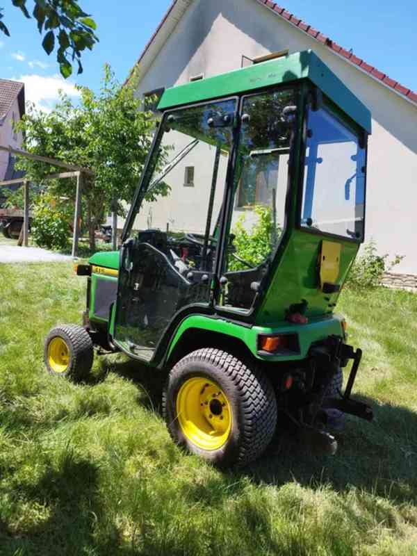 Traktor John Deere 415 Diesel 16hp - foto 4