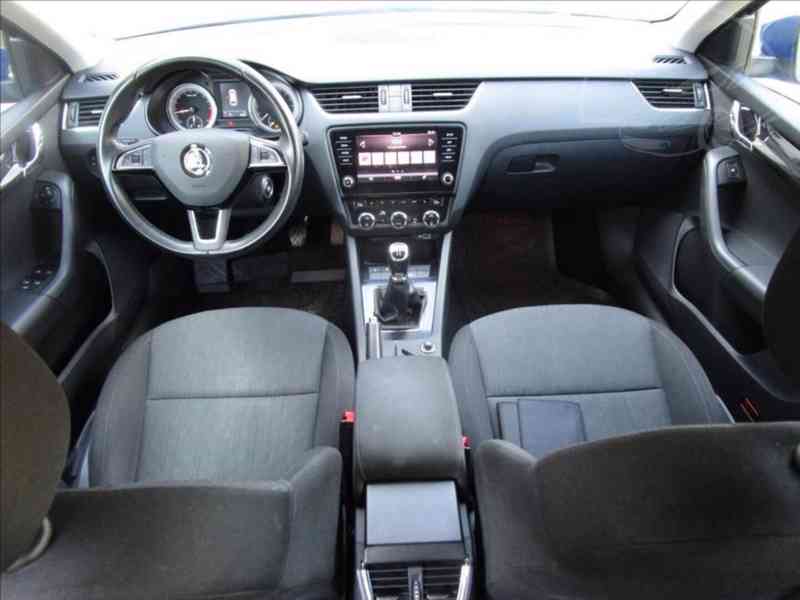 Škoda Octavia 1,6 TDI STYLE,1.MAJITEL ČR - foto 5