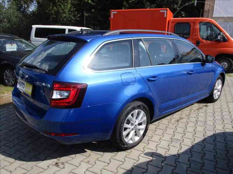 Škoda Octavia 1,6 TDI STYLE,1.MAJITEL ČR - foto 3