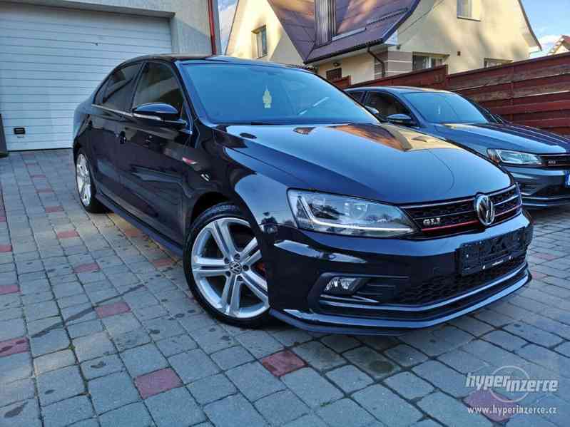 Volkswagen Jetta 2.0 TFSI DSG - foto 2