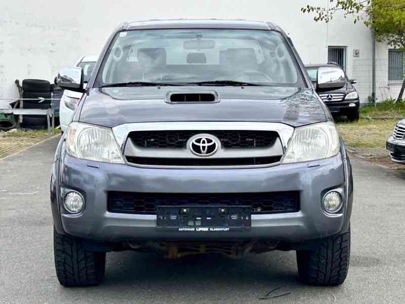 Toyota Hilux Double Cab 3.0 D-4D manuál 126kw - foto 8