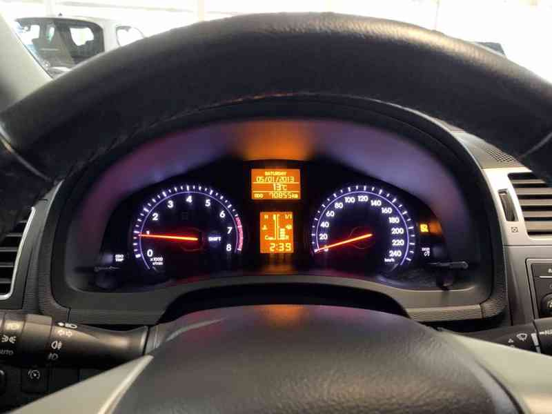 Toyota Avensis Combi 1.8i Executive benzín 108kw - foto 11