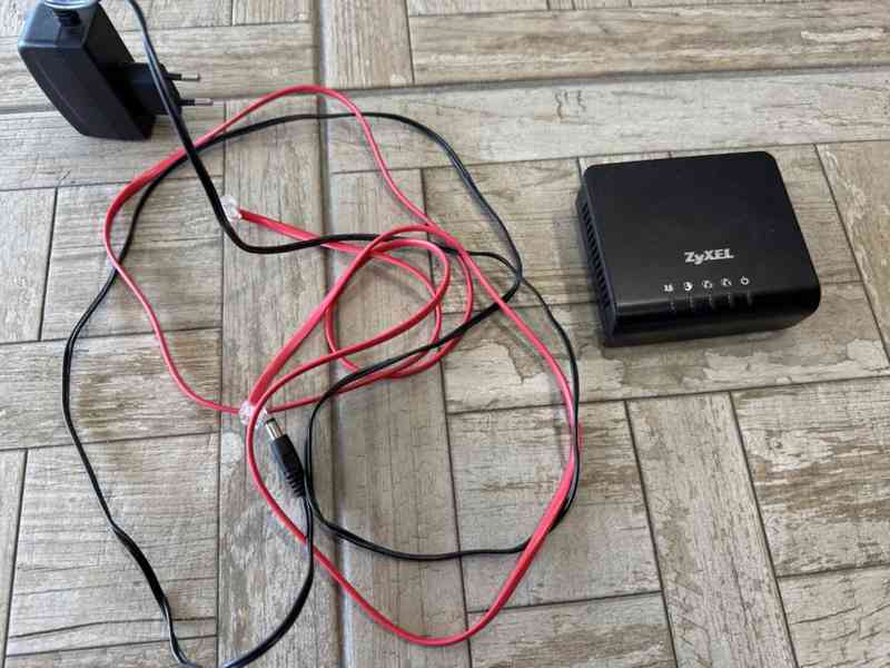 VoIP brána Zyxel P-2702R - foto 2