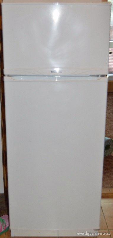 Málo používaná lednice (3 roky stará) - foto 2