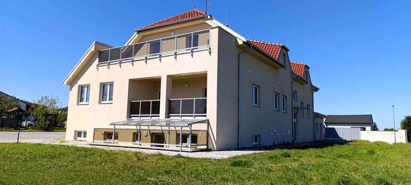 Prodej nového bytu 2+kk s terasou okr. Znojmo - foto 12