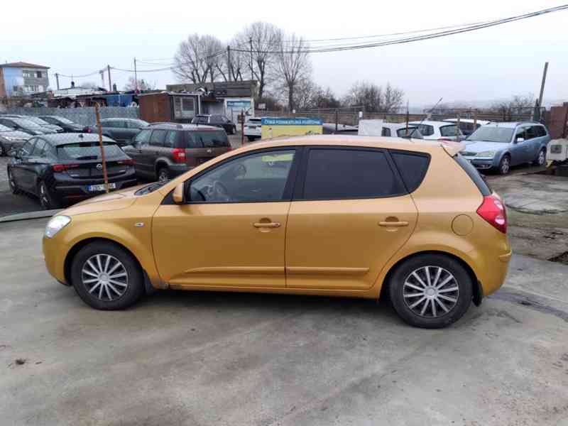 KIA CEED 1.4 16V   ČR,KLIMA - foto 4