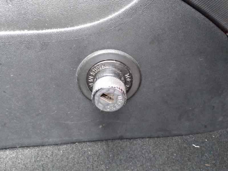 KIA CEED 1.4 16V   ČR,KLIMA - foto 24