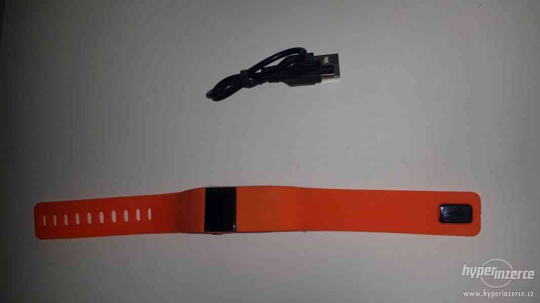 Fitness náramek s OLED displejem - oranžový - foto 3