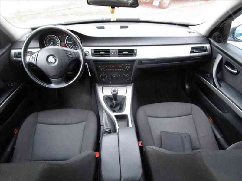 BMW 320 d 2,0 KLIMA - foto 5