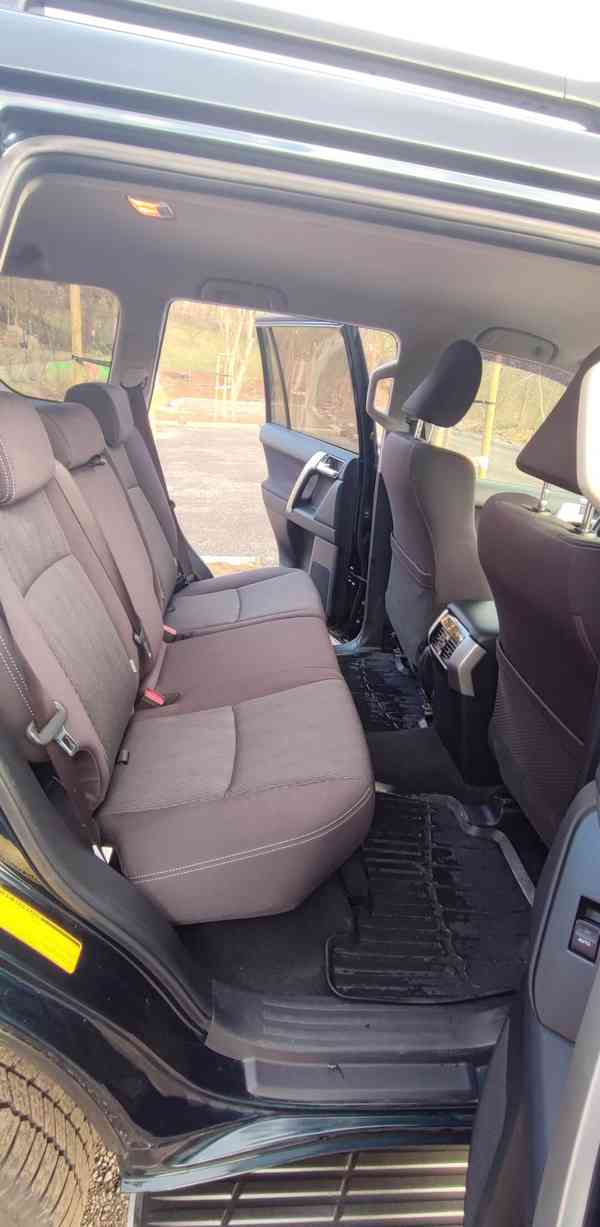 Toyota Land Cruiser 2,8 D-4D, diesel 6 st. aut. 4x4, 2021 - foto 4