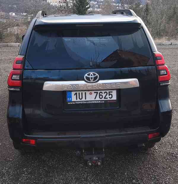 Toyota Land Cruiser 2,8 D-4D, diesel 6 st. aut. 4x4, 2021 - foto 2