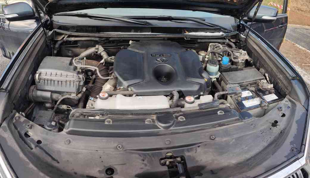 Toyota Land Cruiser 2,8 D-4D, diesel 6 st. aut. 4x4, 2021 - foto 11