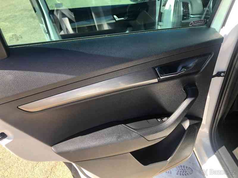 Škoda Karoq 2,0   Ambition - foto 8