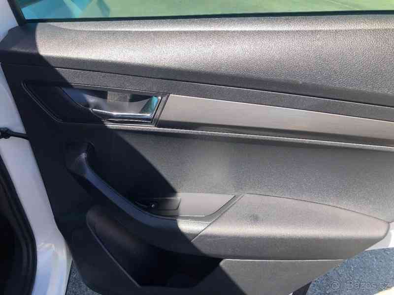 Škoda Karoq 2,0   Ambition - foto 16
