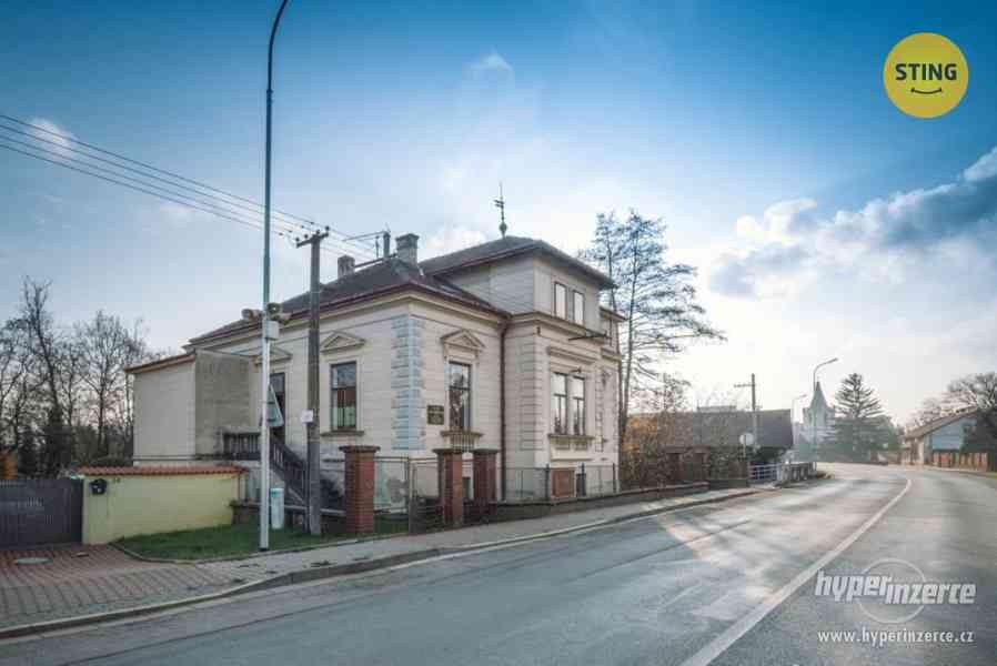 Prodej bytu 2+kk s garáží v Opatovicích nad Labem - foto 8