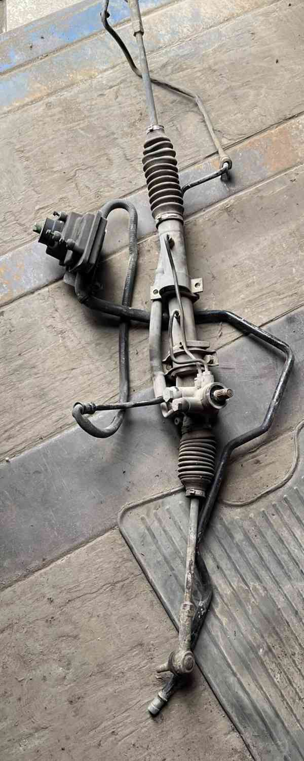 Servořízení ŠKODA FELICIA - hřeben řízení - foto 4