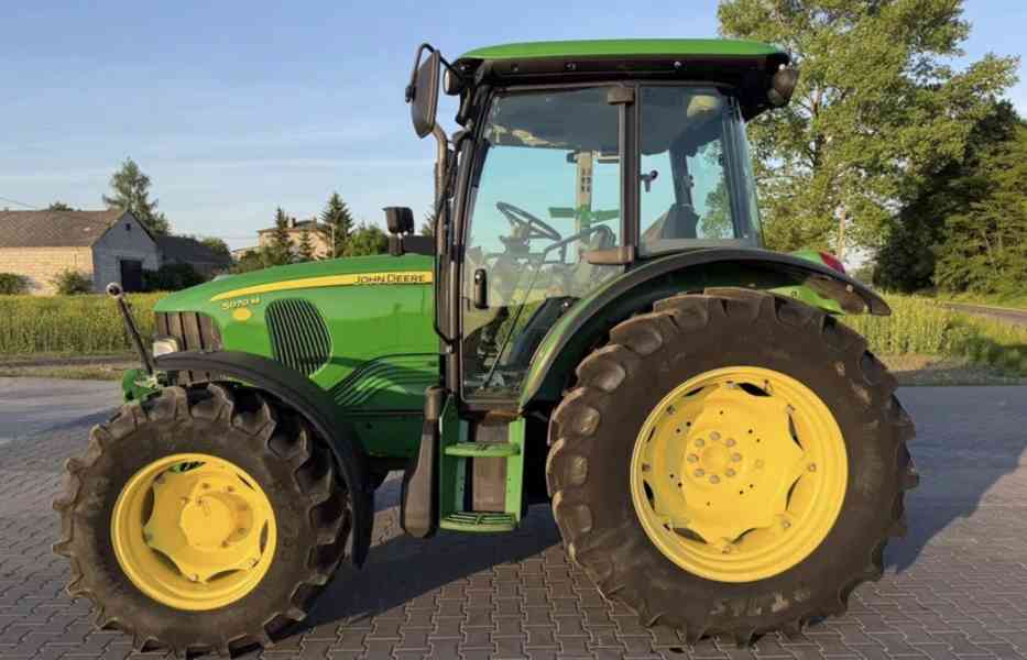 JOHN DEERE 5070 M – 75 HP – ROK 2010 – POUZE 2 471 H - foto 6