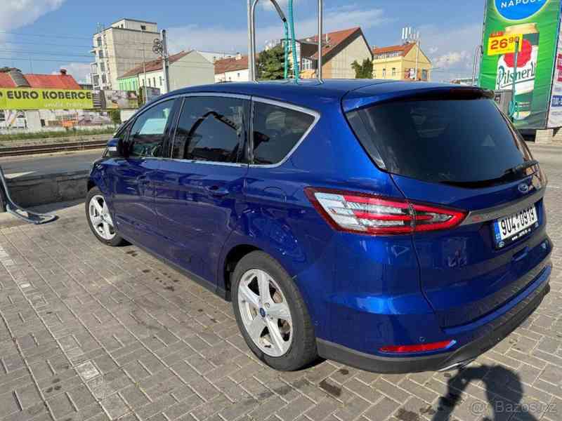 Ford S-MAX 2,0 Titanium  TDCi 132kW PowerShift 4x4  S-MAX - foto 3