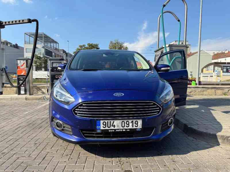 Ford S-MAX 2,0 Titanium  TDCi 132kW PowerShift 4x4  S-MAX - foto 1